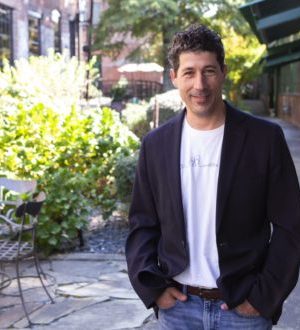 Enrique Alvarez Media Kit